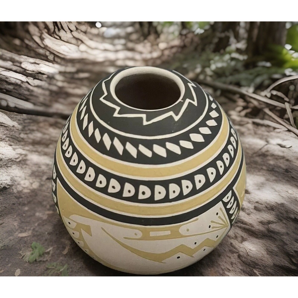Mata Ortiz Pottery Seed Pot Ana Veloz Paquime Olla Vase‎ Mexico Art Contemporary